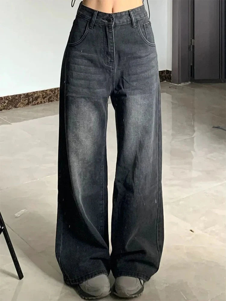 Essential Wide-Leg High Waisted Jeans