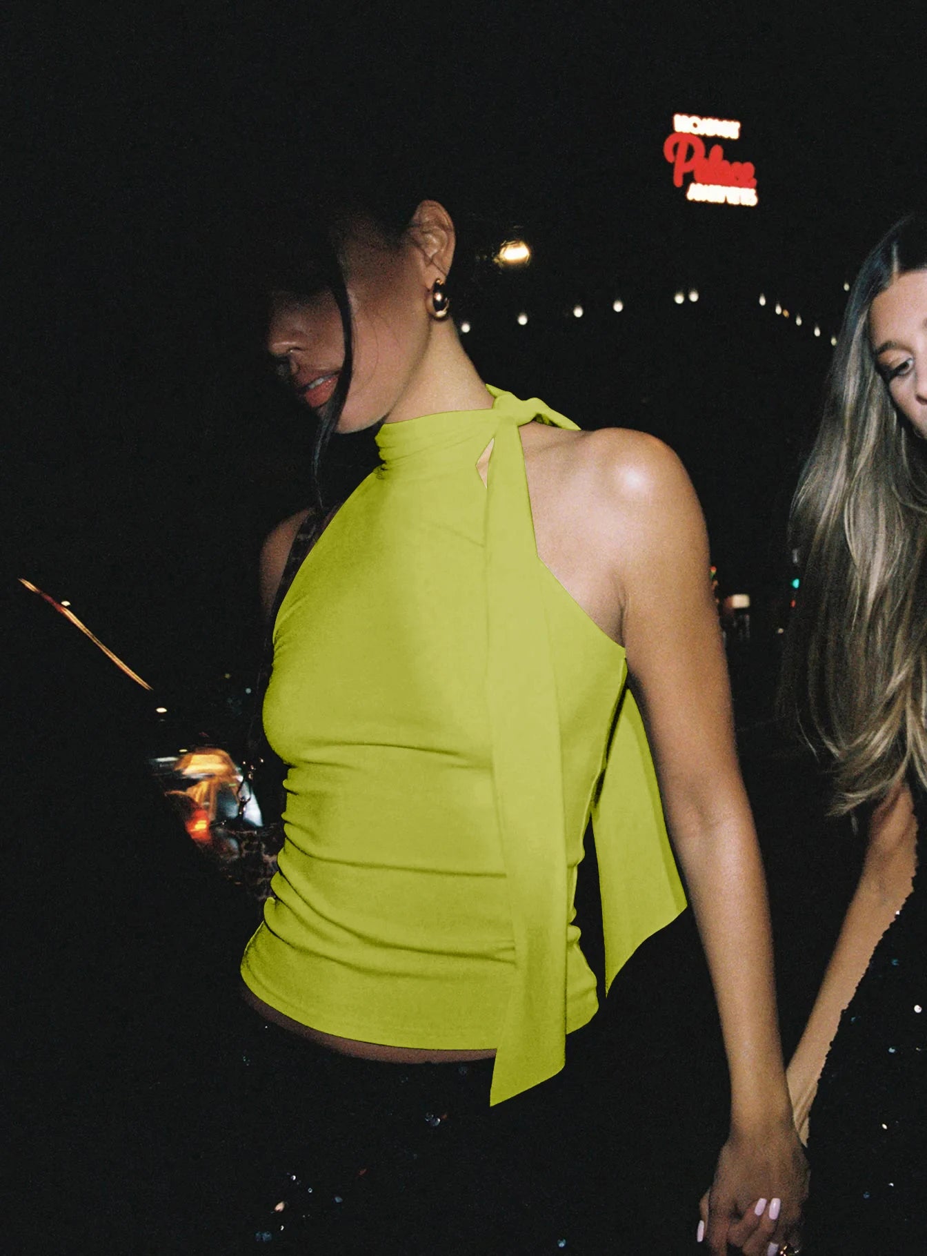 Chic White Sleeveless Top